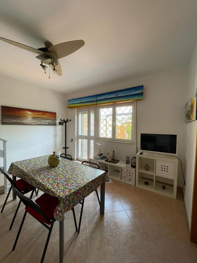 Villa Mare A 200 Metri Dal Mare San Pietro in Bevagna Kültér fotó