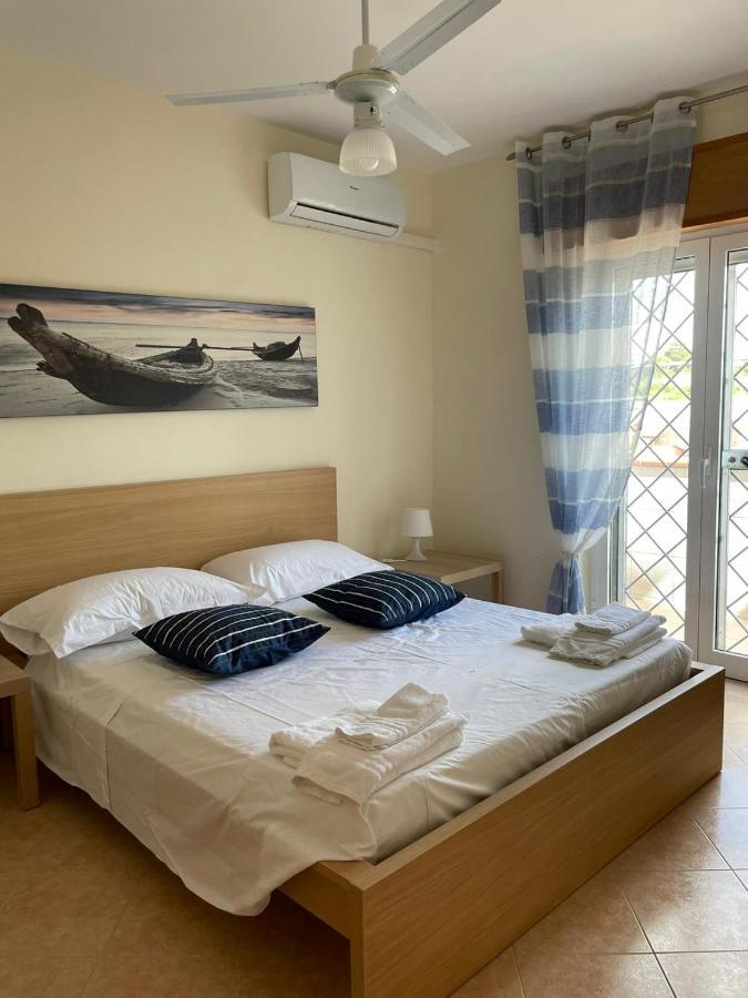 Villa Mare A 200 Metri Dal Mare San Pietro in Bevagna Kültér fotó